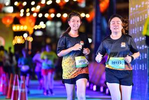 BIB: 0000, 50123, 50122
                            <button type="button" onclick="openModal(21803942)" class="btn btn-primary btn-sm float-right btn-popup" data-toggle="modal" data-target=".modal-high-quality">
                        <i class="fas fa-shopping-cart"></i> Add to Cart
                    </button>
                                            <button type="button" onclick="isThisMe(21803942, true)" class="btn btn-success btn-sm float-right btn-popup btn-isme hidden" data-toggle="tooltip" data-placement="bottom" title="นี่คือรูปของคุณใช่ไหม คลิกที่นี่เพื่อเอาเข้าอัลบั้ม">
                        <i class="fas fa-plus"></i> Add to album
                    </button>
                    <button type="button" onclick="isThisMe(21803942, false)" class="btn btn-warning btn-sm float-right btn-popup btn-isnotme hidden">
                        <i class="fas fa-ban"></i> Remove from album
                    </button>